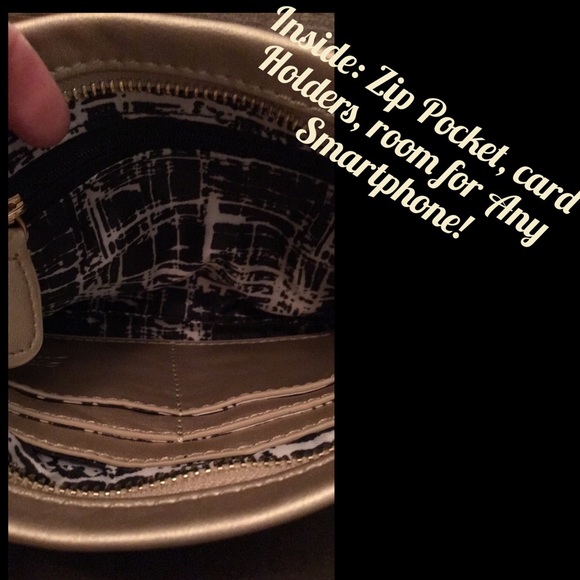 Leather Wristlet/Clutch or Crossbody w/Chain Strap - Picture 2 of 5